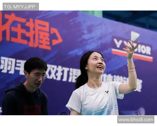 深圳羽毛球队团队协作引发热议球员间配合与默契的争议分析
